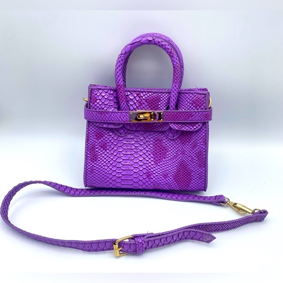 Chloe K. New York Girls Mini Purple Faux Python 'Victoria' Bag Top Handle/Strap - Picture 1 of 7